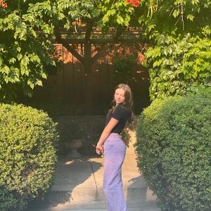 Meet your Posher, Ella